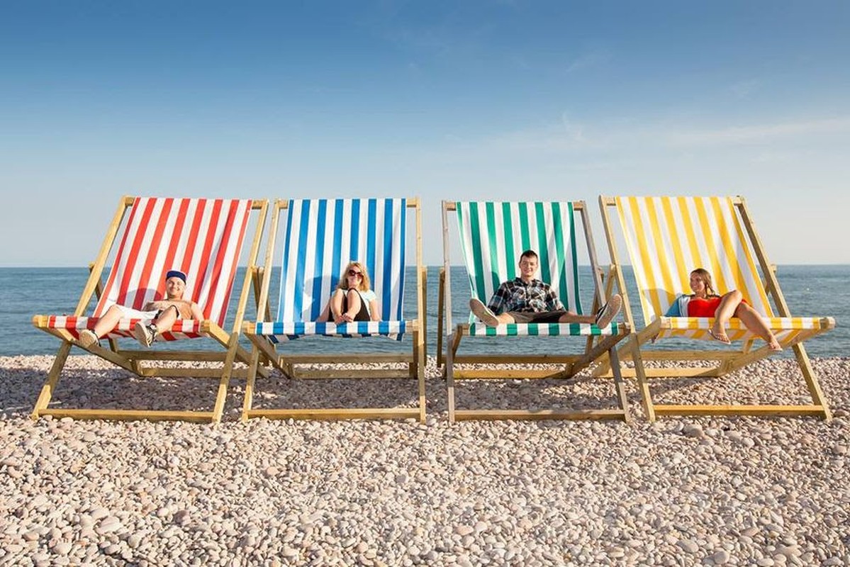 Secondhand Prop Shop Seaside And Beach Giant Deckchairs Devon