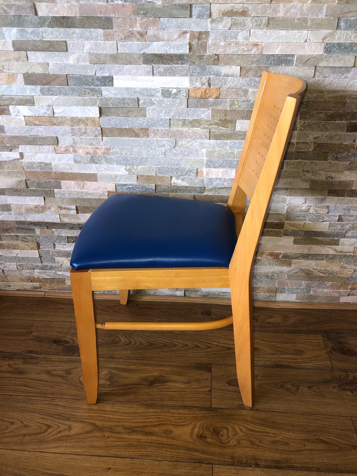 Secondhand Chairs and Tables Restaurant Chairs 40x Ex Restaurant